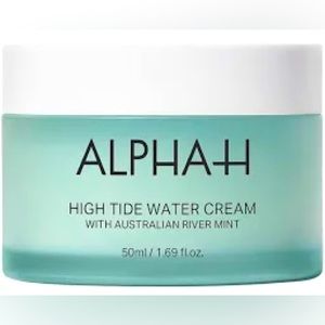 High tide water cream. NWT/NIB